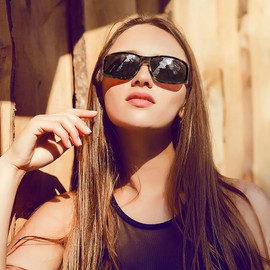 URUMQI Sunglasses Fit Over Glasses, Polarized 100% UV Protection Wrap-around Sunglasses for Men & Women Driving