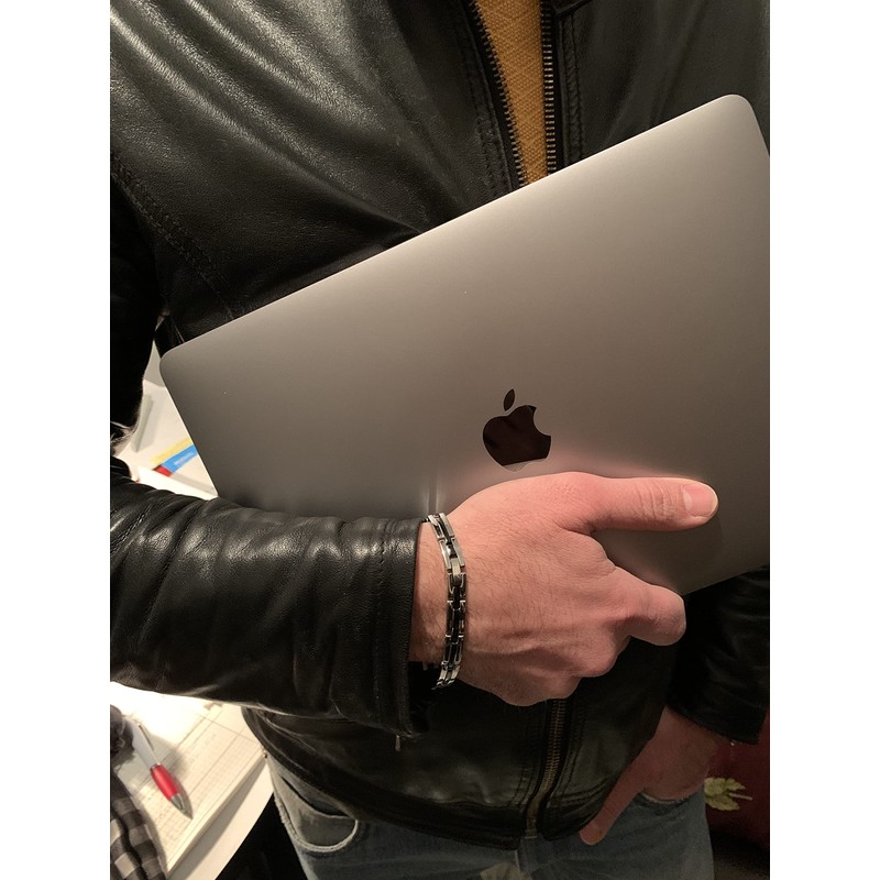 K Steel Black, Steel