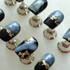 [GLORS] Short Square Press On Nails, Black and Blue with
