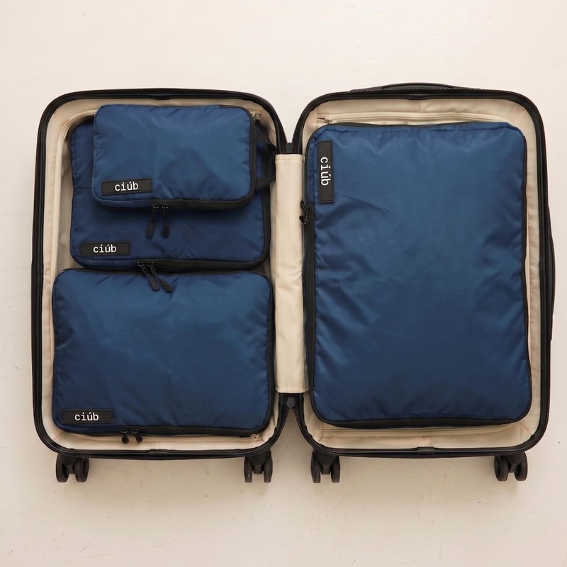 ciúb Compression Packing Cubes Organised Travel Fit 40% More in