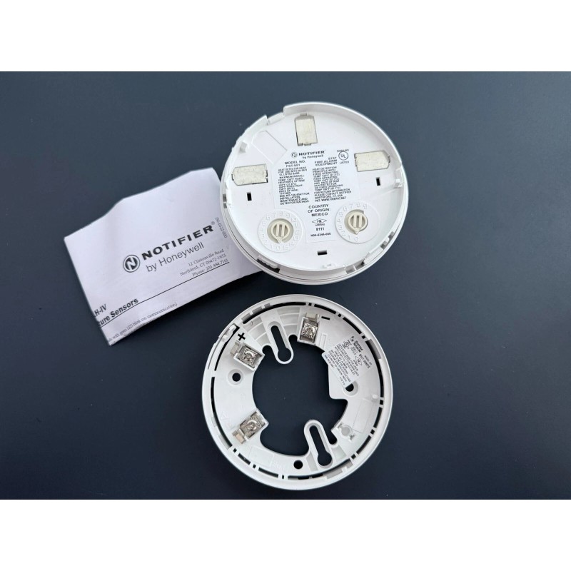 NOTIFIER NEW IN BOX Notifier FST-951 - Fixed Temperature Thermal