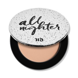Urban Decay All Nighter - Polvo Compacto para Sellar el Maquillaje, A Prueba de Agua Acabado Mate, Translúcido, Difumina los poros, Matifica y Suaviza la Piel 7.5 gr
