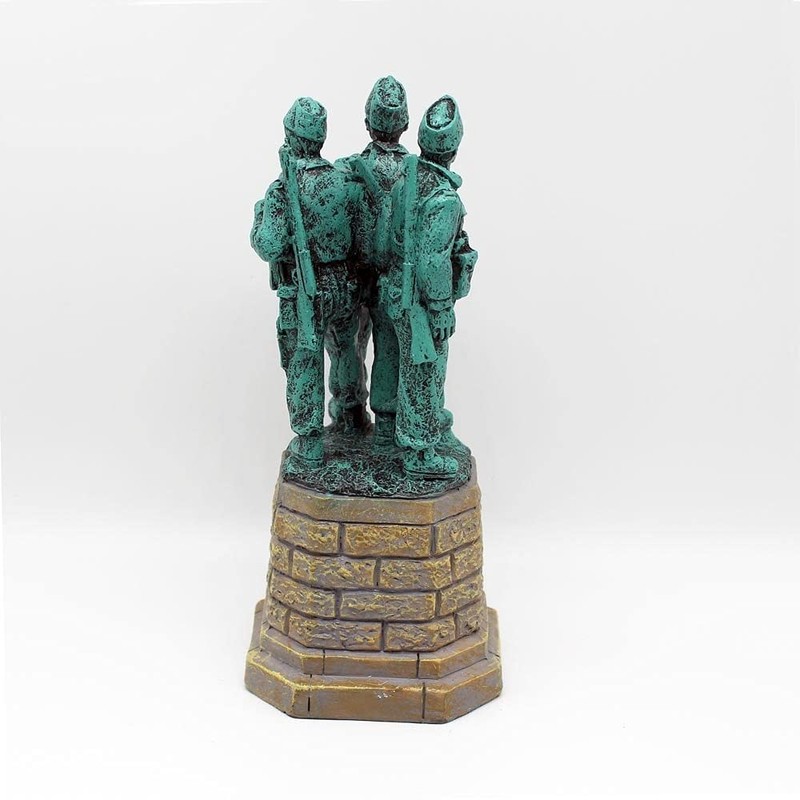 Lang Syne Publishers Ltd Commando Memorial Statue Resin Army Model