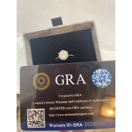 Unbranded 2ct Moissanitte ring  - Exquisite 18K Gold Plated, 925 Sterlin