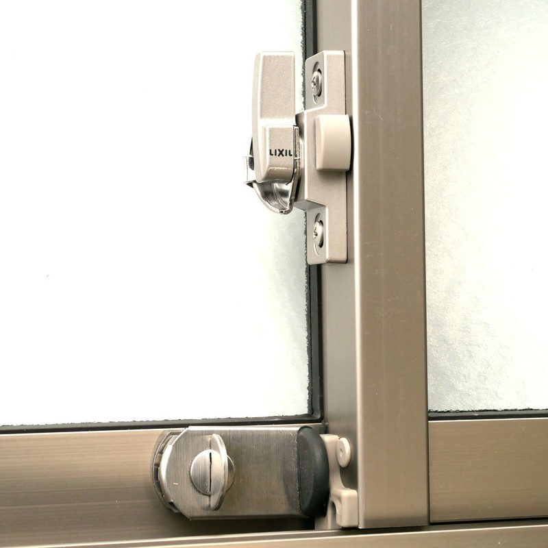 Fastener Lock Silver FN-467