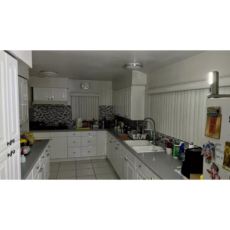 Lite Saver Plug In Emergency Light - Power Failure Flashlight