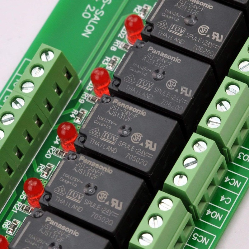 Electronics-Salon 8 Channel 10Amp SPDT Power Relay Module Board (Operating