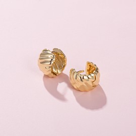 Gold Huggie Hoop Earrings for Women/Girls, Small Chunky Hoop Earings with 925 Sterling Silver Post, Hypoallergenic Earrings Trendy Jewelry for Girls Women