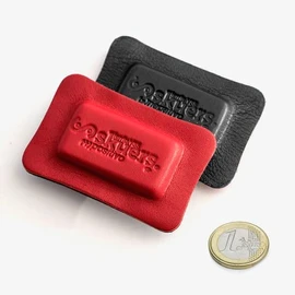 Pair of Skuers® Ferrite + 100% Leather Magnets Small - 3kg Strength - The Original Brand of Biomagnetism and Biomagnetic Pair Founded 2013