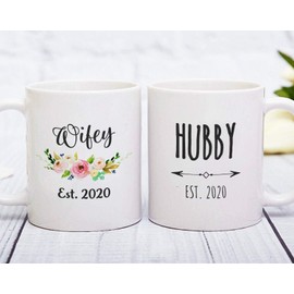 Mom and Dad Est 2020, New Parent Mug Set, Mom and Dad Gift Idea, Mug for Parent to Be, Pregnancy Reveal Announcement, New Mom and Dad Mug