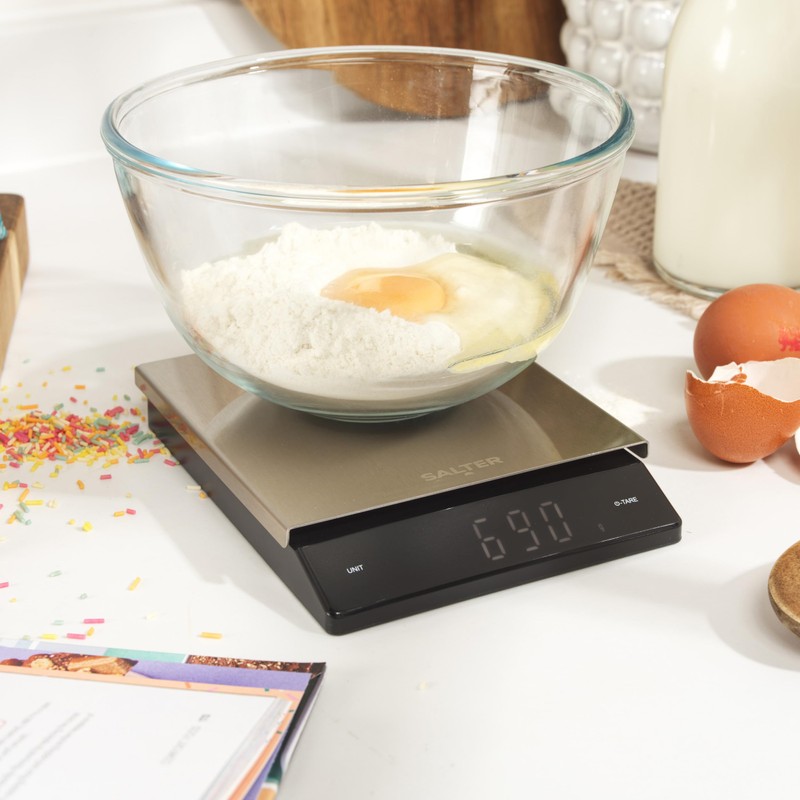Salter Expert Kitchen Scale 5 Kg With Angled LED Display