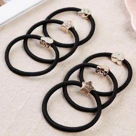 Hair tie with elastic band detail / 고무줄 포인트 머리끈