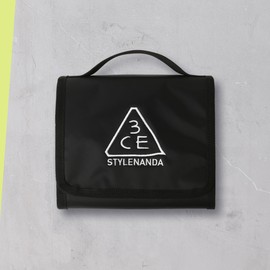 3CE Small Wash Bag 19.5 / 3CE 스몰 워시 백 19.5 X 5.5 X 15(cm)