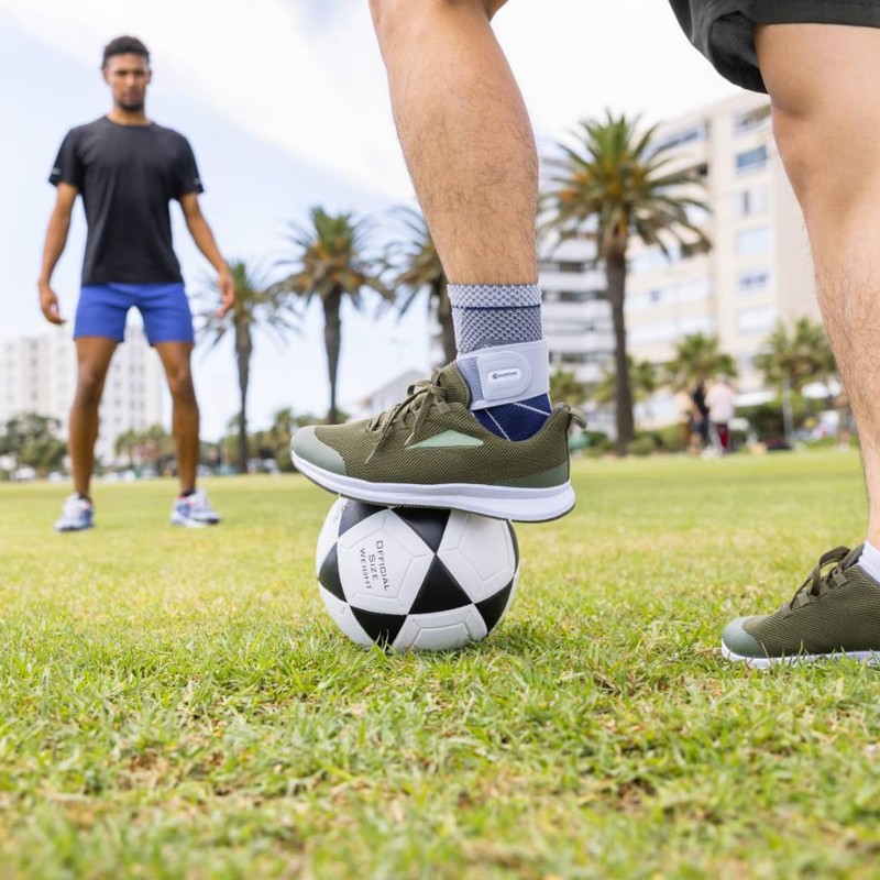 Malleotrain S Titanium Ankle Brace Right Size 6