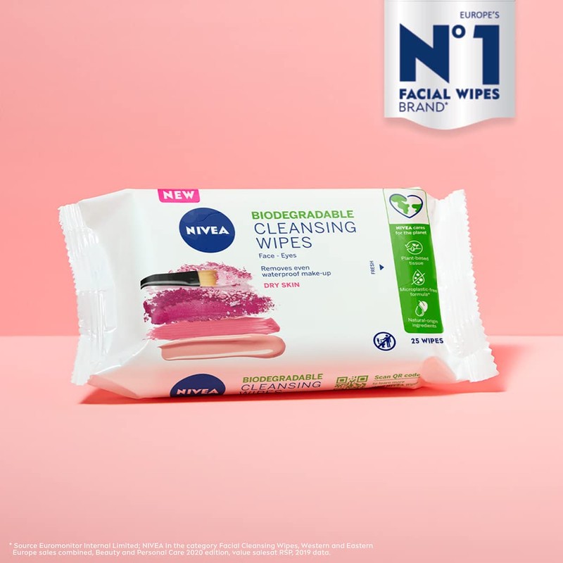 NIVEA 3in1 Caring Cleansing Wipes Dry Skin (25 sheets), Plant-Based