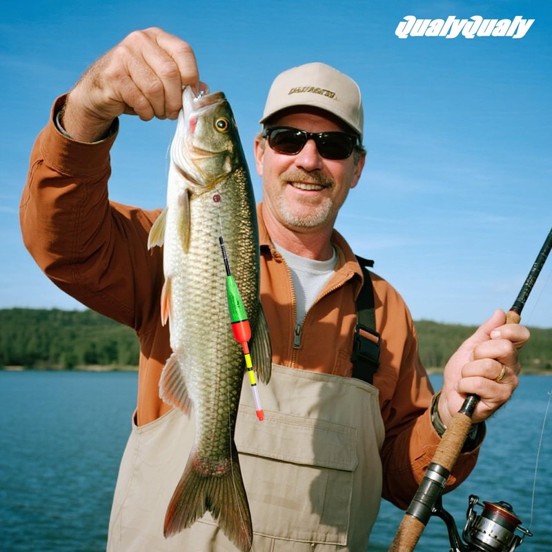 QualyQualy 4 x Eva Foam Lighted Fishing Bobbers + 8