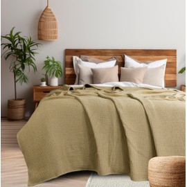 AAVNI HOMES 100% Cotton Waffle Weave Blanket - King Size, Lightweight Cooling Blanket for Hot Sleepers, Soft Breathable All-Season Thermal Throw for Bed and Sofa (Khaki, 108”x90”)