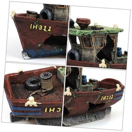 iplusmile 1pc Creative Shipwreck Aquarium Ornament for Fish Tank Decor Unique Landscape Decoration for Aquatic Environments Safe and Craft for Fish Hiding and Scenery