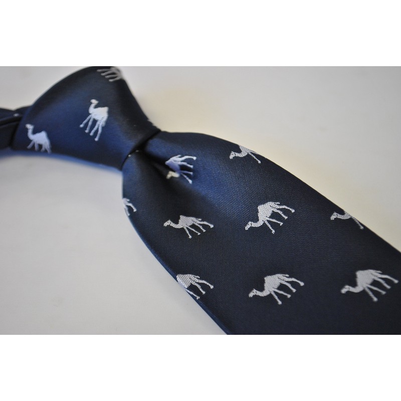 Frederick Thomas navy blue tie with camel design