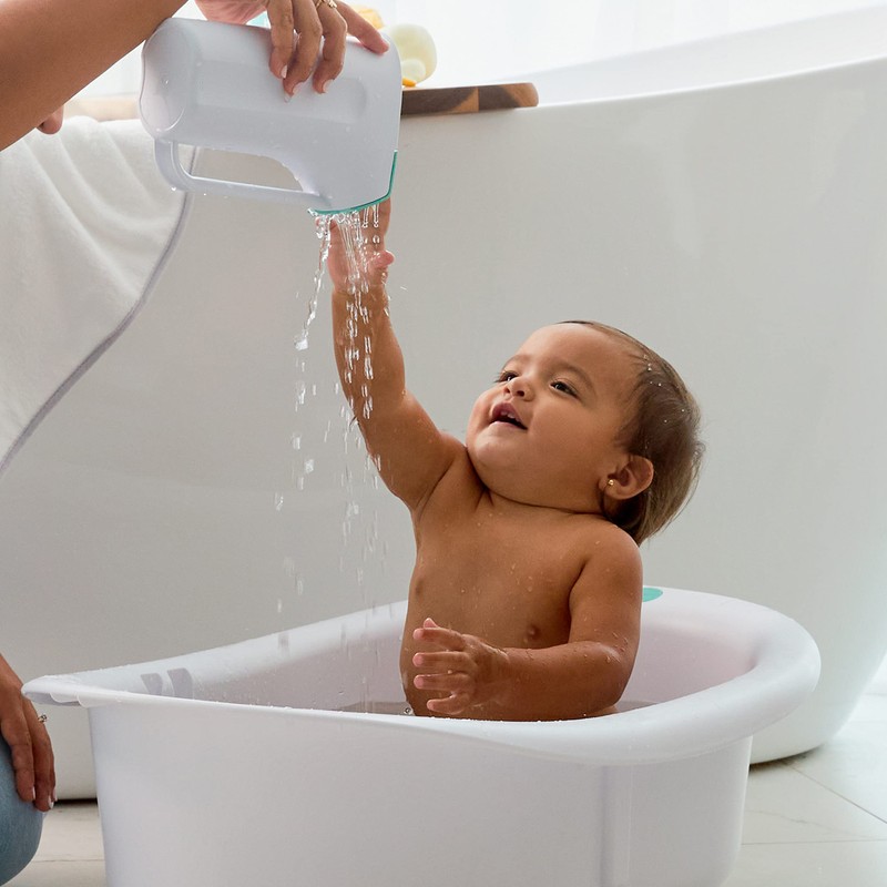 Control The Flow Rinser by Frida Baby, White