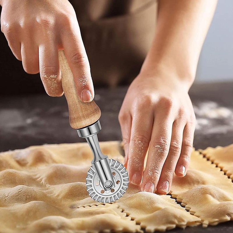 5 Pcs Pasta Cutter Set, Ravioli Cutters, Pasta Cutter Wheel,