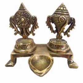 Aditri Creation Diya Deepak Pooja Diya Item Religious Brass Oil Lamp for Indian Traditional Pooja Decoration Aarti Diya Lighting Accessories Items Pooja Kit Lanterns Lamps (Size :-3 Inches)(Golden)
