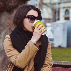 Face Shadow Polarized Sunglasses Fit Over Glasses, Trendy Square Sunglasses Over Glasses for Driving UV Protection Lightweight