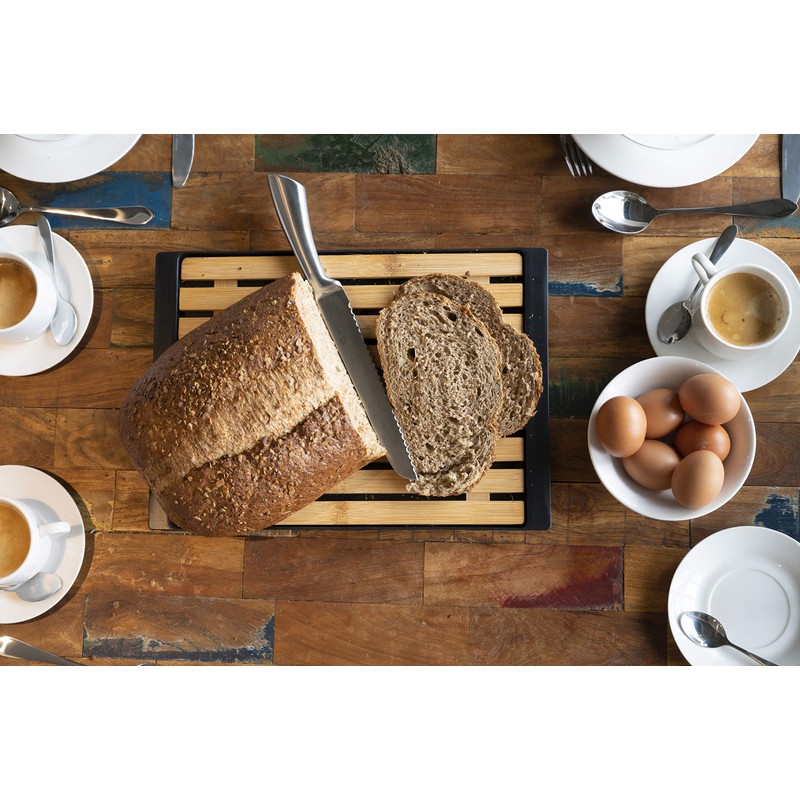 Breadboard with Crumb Tray - Bamboo - 38x27x2cm