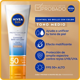 Protector Solar Facial NIVEA SUN - Control de Brillo, Tono Medio (50 ml) | Con color adaptable, FPS 50+, no graso, para todo tipo de piel