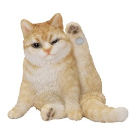 ウービア 足を上げる茶トラ猫 クリップ置き 7.5×5.8×6㎝ 人形 フィギュア 置き物 アニマル 動物 ガーデン 装飾 リアル かわいい ネコ H24129