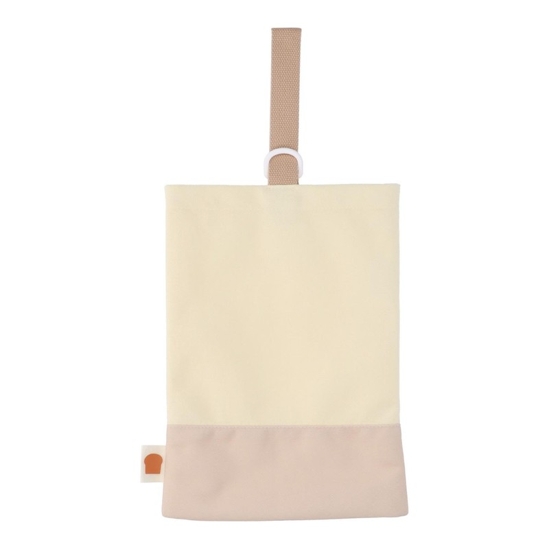 Pandorobo Shoe Case, Quinari