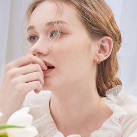 Gacimy Gold Huggie Earrings for Women 14K Real Gold Plated, 4mm Thick Small Gold Hoop Earrings Cartilage Ear Cuff for Women, Yellow Gold 15MM