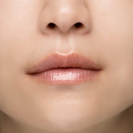 OSAJI Nuance Lip Gloss "3D Lips/Protection Against Dryness" for Sensitive Skin, Lip Protection, Layered, Beautiful Color, Glossy, Transparency, 0.1 oz (4.7 g) / 04 Kiba (Fangs)