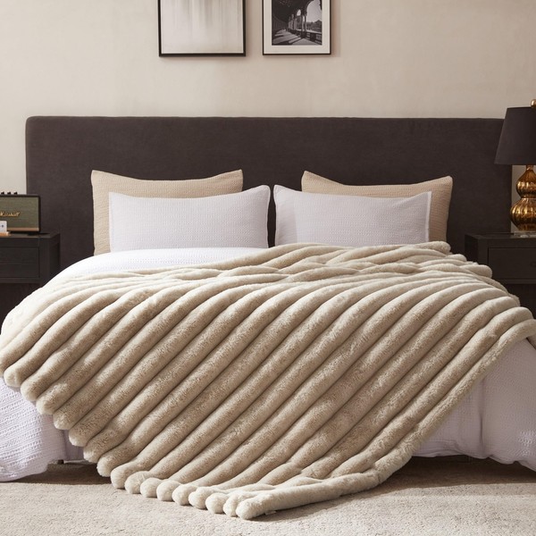 WDCOZY Faux Fur Throw Blanket Striped Super Soft Cozy Fluffy