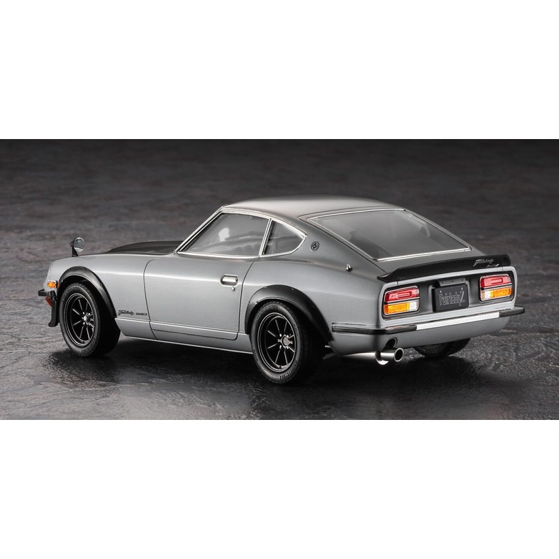 Hasegawa 1/24 Nissan Fairlady 240Z Plastic Model Kit