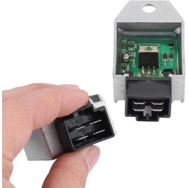 Motorcycle Voltage Regulator, 12 V 4-Pin Plug Regulator Rectifier, Car Stabiliser for Scooters, Moped, Off-Road Vehicles, Go-Karts Buggie with GY6 Motor, 50 cc to 150 cc (1)