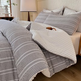 tohrisa Boho Comforter Set Queen Size - 3 Pieces Lightweight Jacquard Seersucker Bedding Sets (1 Soft Fluffy Grid Comforter & 2 Pillowcases) - All Seasons Cozy Modern Bed Set(90"x90" Dark Grey)