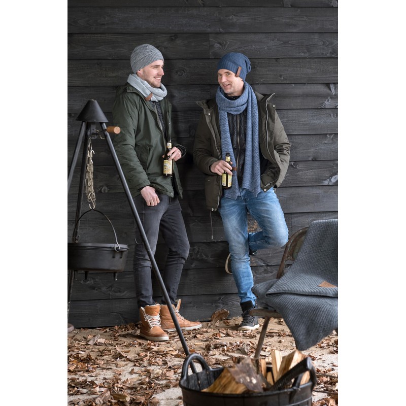 KNIT FACTORY - Coco Loop Scarf - Knitted Tube Scarf