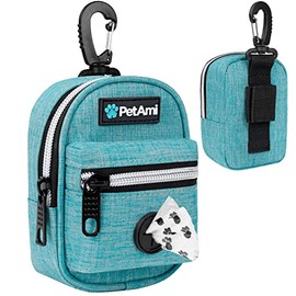 PetAmi Soporte para bolsa de excrementos de perro | Dispensador de bolsas de basura para perro con clip para correa y cinturón | Soporte portátil de tela para perro para caminar, senderismo, correr, viajes, con un rollo de bolsa para perro (azul azulado)