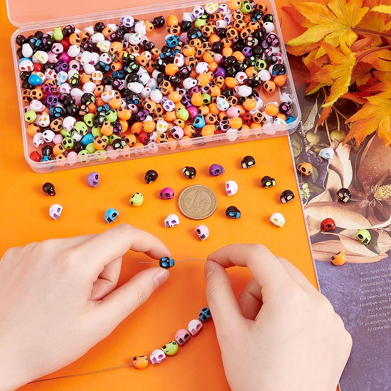 Arricraft 400pcs Halloween Acrylic Skull Beads, 4 Styles Mixed Color,