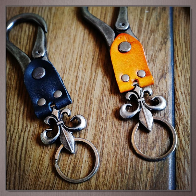 [ワン リミテーション] キーホルダー キーリング チャーム カラビナ付き ダガー おしゃれ メンズ レディース