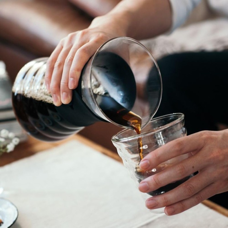 Hario V60 Drip Coffee Decanter, 700ml, Black