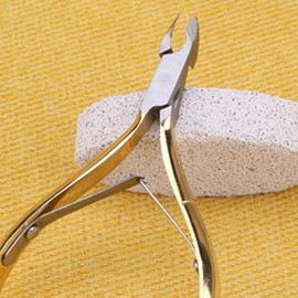Professional Gold-Plated Carbon Steel cuticles Pliers, cuticles Pliers, Professional cuticles Cutter, Stainless Steel cuticles Scissors, Double Spring, 6mm Jaws for Dead Skin and cuticles Pliers
