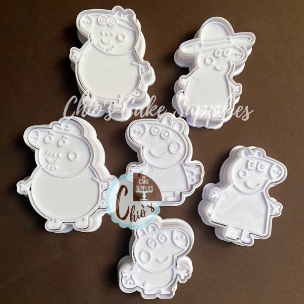 Unbranded Pig and Family Cookie Cutter With Embosser Stamp 12-pcs.