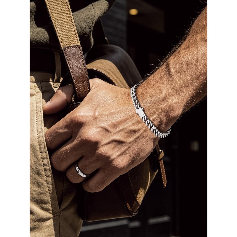 7mm Silver Cuban Link Bracelet, 21cm (8 Inches) Stainless Steel