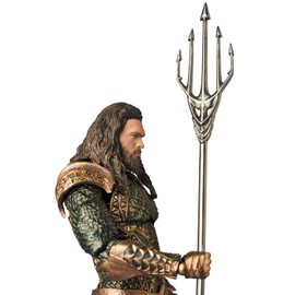MAFEX No.61 Aquaman Figure, Total Height: Approx. 6.3 inches (160 mm), Painted, Action Figure