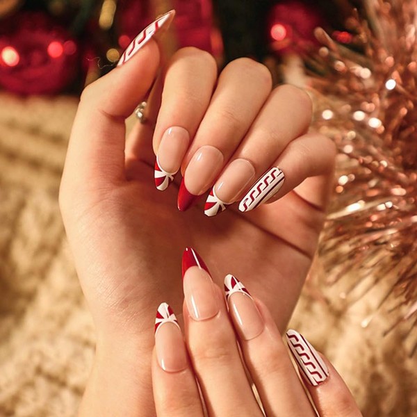 Christmas Press on Nails Medium Almond Fake Nails Candy Design