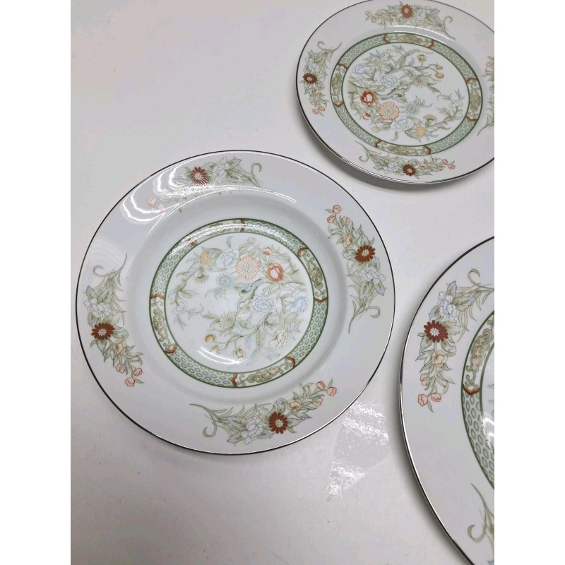 Mikasa - Fine China KABUKI L9011 5 Piece Place Setting