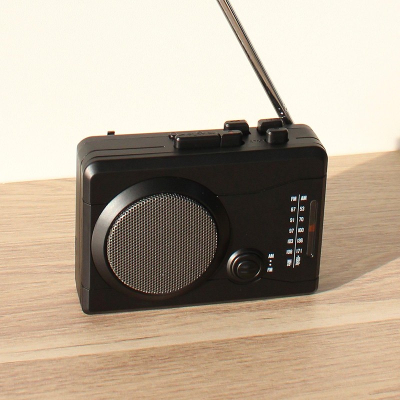 FISHTEC - Cassette Record Radio - Retro Radio with Modern