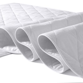 Waterproof bed pad by GuardedSleep | Premium quality washable bed wetting sheet for adults or children with incontinence | Suitable for double and single size beds | Slip resistant